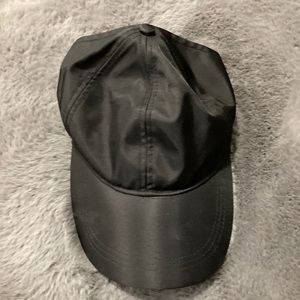 DKNY Cut-out back Baseball cap